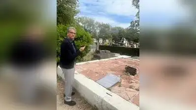 A Pilgrimage to Malika Kishwar's grave in Paris — In search of a forgotten queen