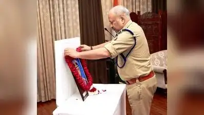 Lucknow: The UP police headquarters in Lucknow on Tuesday held a condolence meeting to pay
