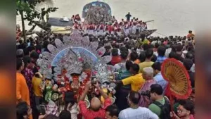 Kolkata: Only those who believe in ‘sanatan dharma’ will be allowed to touch Durga idols