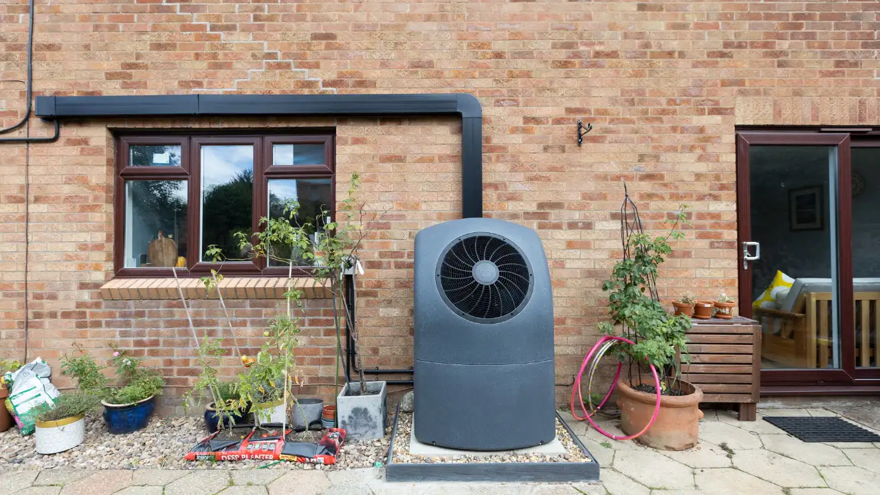 A Milton Keynes family spent years limiting heating; 17 solar: The wider industry impact