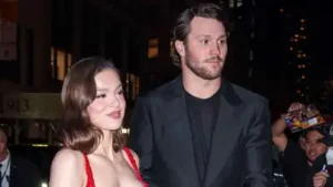Josh Allen makes a candid admission about Hailee Steinfeld’s fame (Image via Getty Images)