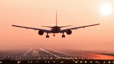 Why it matters: Tel Aviv-Vienna flight makes emergency landing after bomb threat