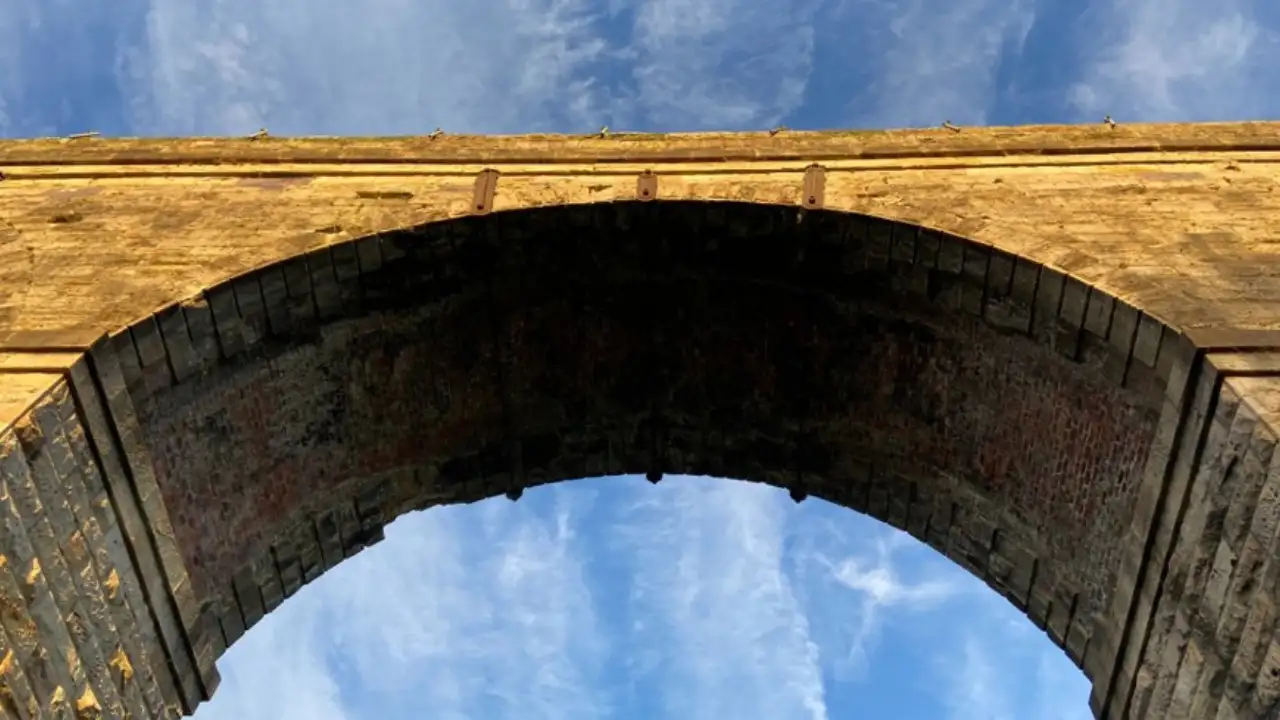 Scotland’s Westfield Viaduct, built between 1854 and 1855, underwent: The wider industry impact