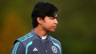 Because of the injury, batting coach Sitanshu Kotak revealed that Ishan was pushed down