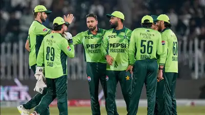 The match is part of a tri-series featuring Pakistan, England and Sri Lanka
