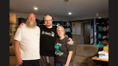 A Kansas man's animal drawings attracted millions of followers; his family now sells colouring
