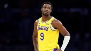 Bronny James played 11 minutes against the Warriors on Tuesday and did not score a single point