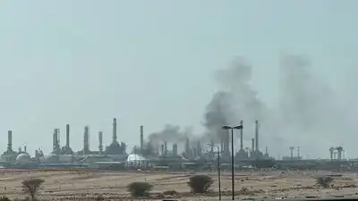 Yemeni government strikes Houthis as tensions escalate amid reports of planned Saudi offensive