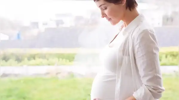 Here, we make a list of what older moms-to-be need to avoid for the best chance at a healthy