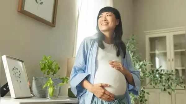 Here, we make a list of what older moms-to-be need to avoid for the best chance at a healthy