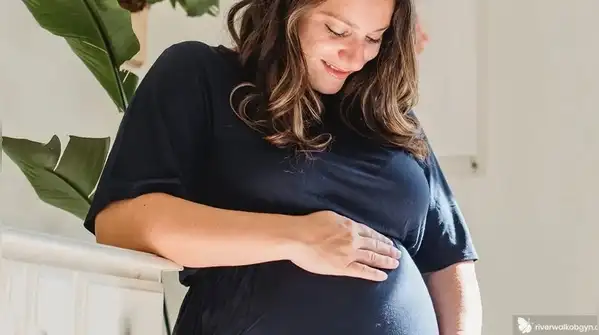 Here, we make a list of what older moms-to-be need to avoid for the best chance at a healthy
