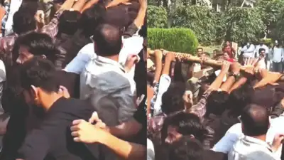 Students resisted attempts to clear a protest camp, leading to clashes with security personnel