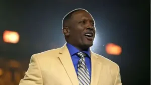 How Lou Holtz changed his Notre Dame career and shaped an NFL legend (NFL) — Tim Brown’s