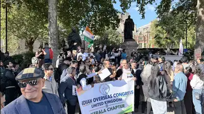 Dhruv Rathee flies to London and joins 'Jantar Mantar' protest