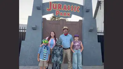 A California family spent about $4,000 and more than 200 hours turning its front yard into Jurassic