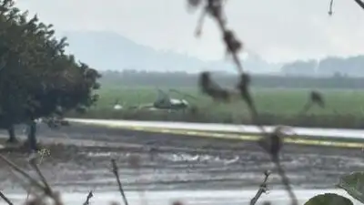 Two helicopters collide mid-air during flight near Oregon airport, three killed