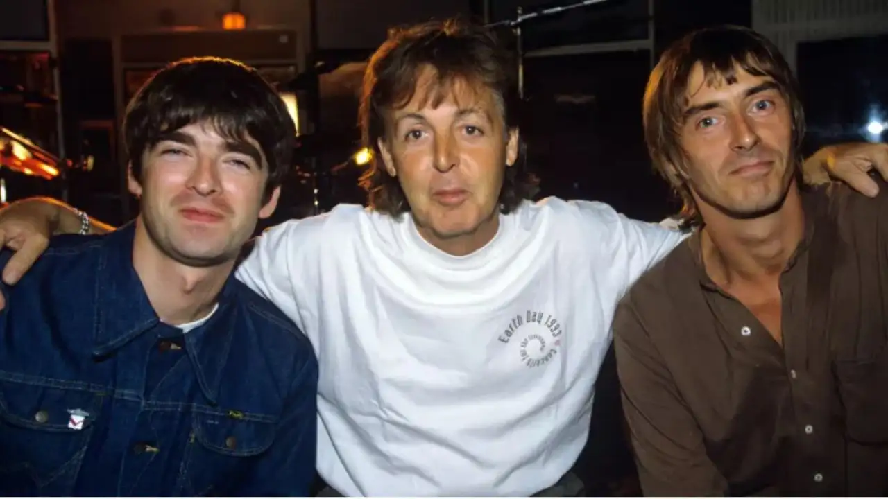 Featuring Oasis, Radiohead, Blur, Paul McCartney and several other artists, ‘HELP’ was created