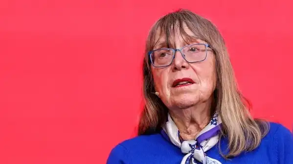 don’t hover, don’t push, and definitely don’t micromanage — Esther Wojcicki’s answer is