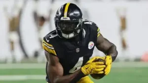 DK Metcalf's net worth sits at an estimated $30 million, according to Celebrity Net Worth