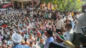 Farmers are also seeking a cane price of around Rs 600 a quintal, citing inflation and rising