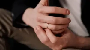 Its opportunity lies in treating men as jewellery buyers in their own right, with preferences