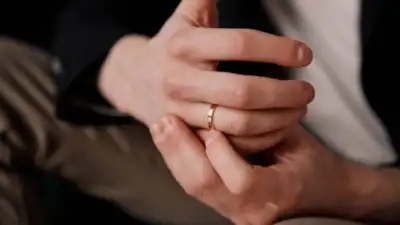 Its opportunity lies in treating men as jewellery buyers in their own right, with preferences