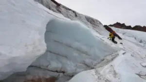 A 39-year-old Florida climber spent two nights in freezing: The wider industry impact