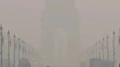 Delhi recorded an Air Quality Index of 164, reflecting a small improvement in air quality