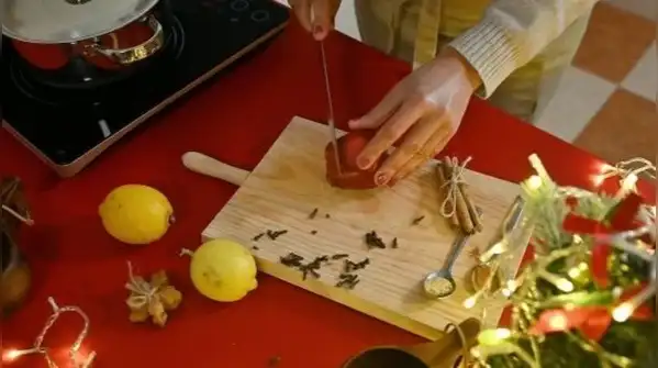 From simmering citrus peels and using baking soda to adding fragrant herbs and fresh flowers, these