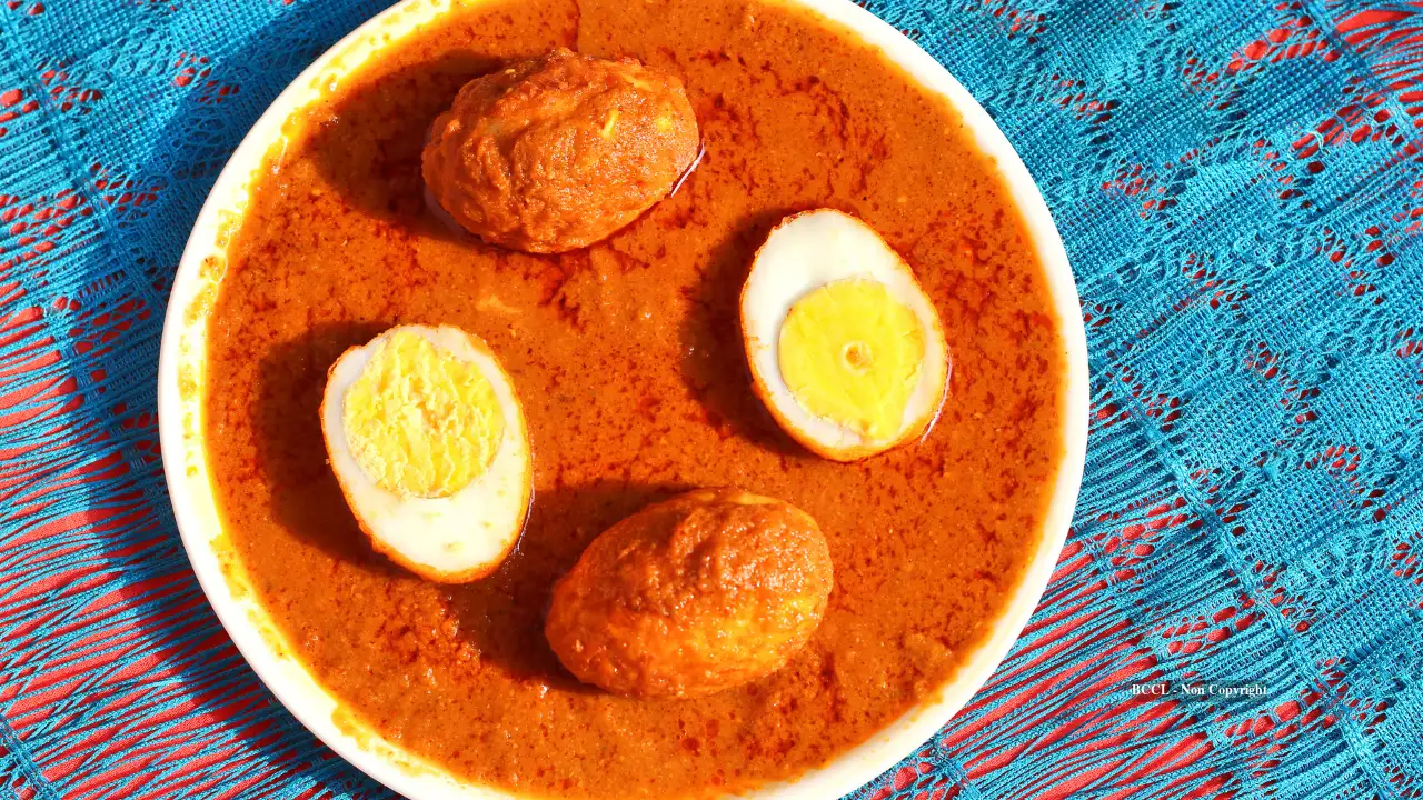 5 egg curries for your lunch and dinner