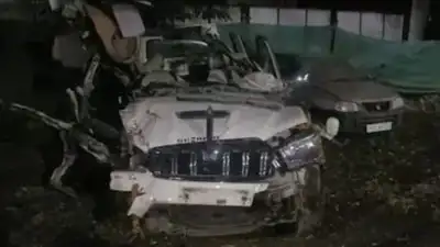 At least four people were killed and three others injured in an accident on the Karad flyover