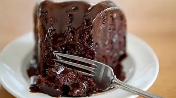 There’s no flour, no refined sugar, no dairy, no butter and no oil, yet it still comes out