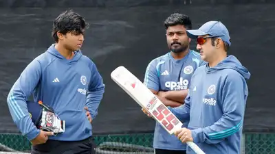 If you want to really fit in Vaibhav, Abhishek can take a break