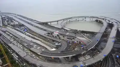 BMC issues show-cause notice to Mumbai Coastal Road contractors over unauthorised debris use