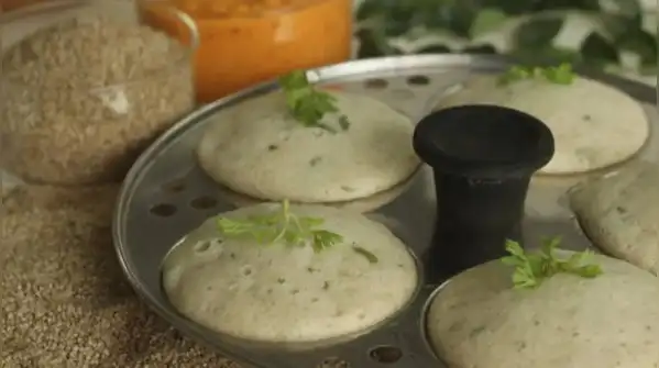 Grains like ragi, oats, quinoa and millet, along with lentils like moong dal, make equally