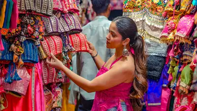 When it comes to Navratri , there’s no such thing as being extra!
