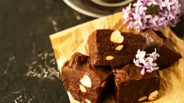 Almond fudge made with just almond butter and a natural sweetener comes together in about five