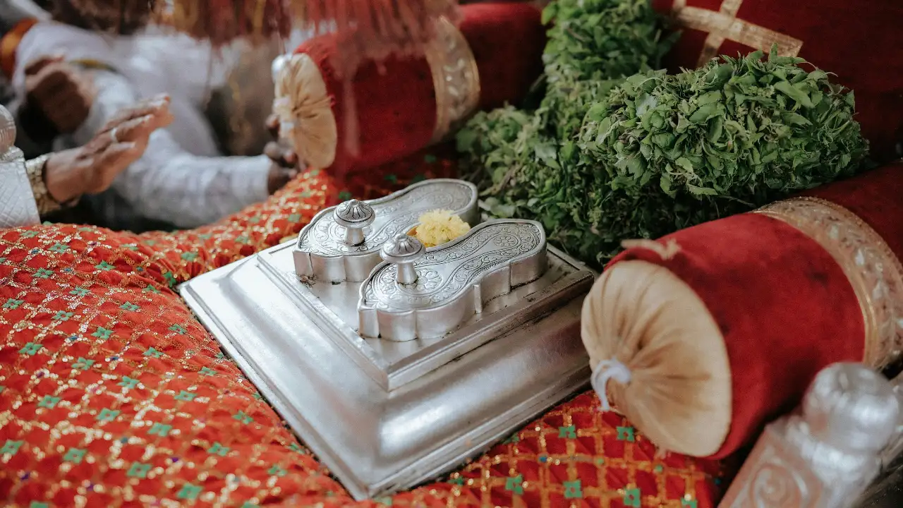 Two Até gives a maximalist makeover to the traditional padukas
