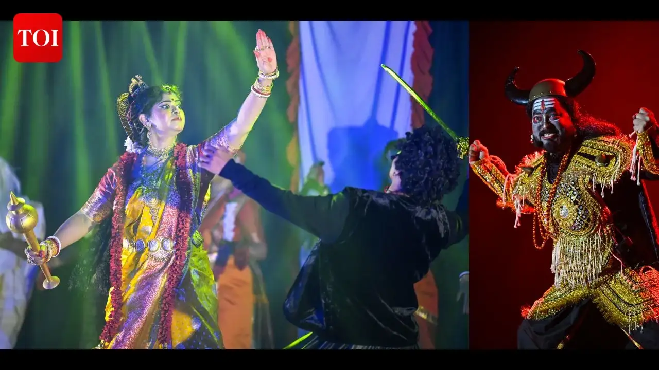 The city celebrates the spirit of Mahalaya