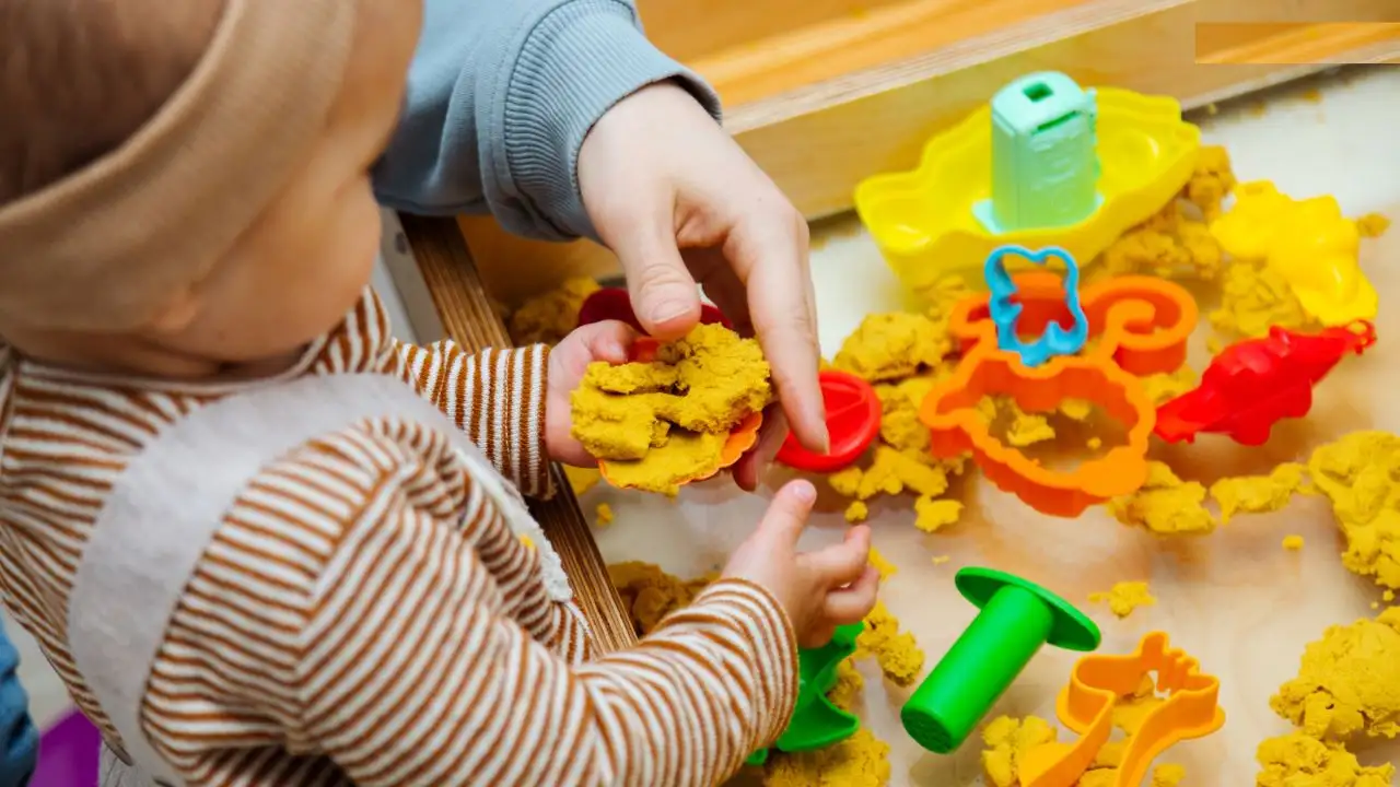 Researchers at Northwestern University used child-friendly electroencephalography (EEG)