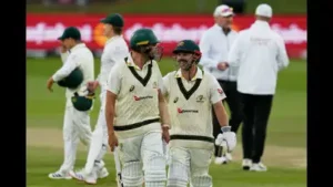 Australia batter Travis Head has urged his teammates to work together and build stronger