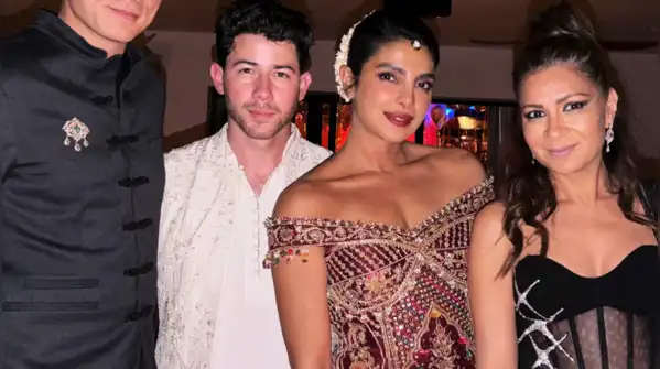Priyanka Chopra, our desi girl, has undoubtedly found a way to balance her country’s traditions