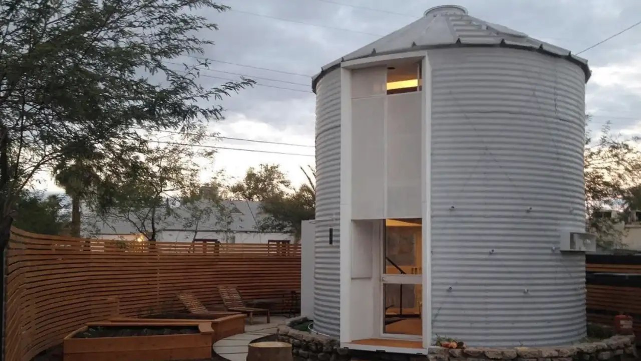 Phoenix architect Christoph Kaiser came across and bought a dismantled 1955 grain silo that was