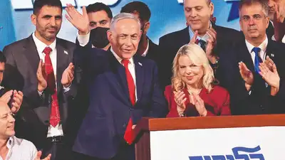 Anti-Netanyahu bloc considering introducing bill for direct PM elections to break political