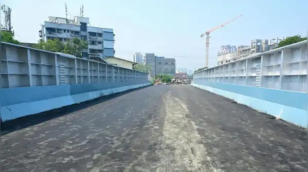 Together, the projects represent an investment of around Rs 1,000 crore and aim to ease