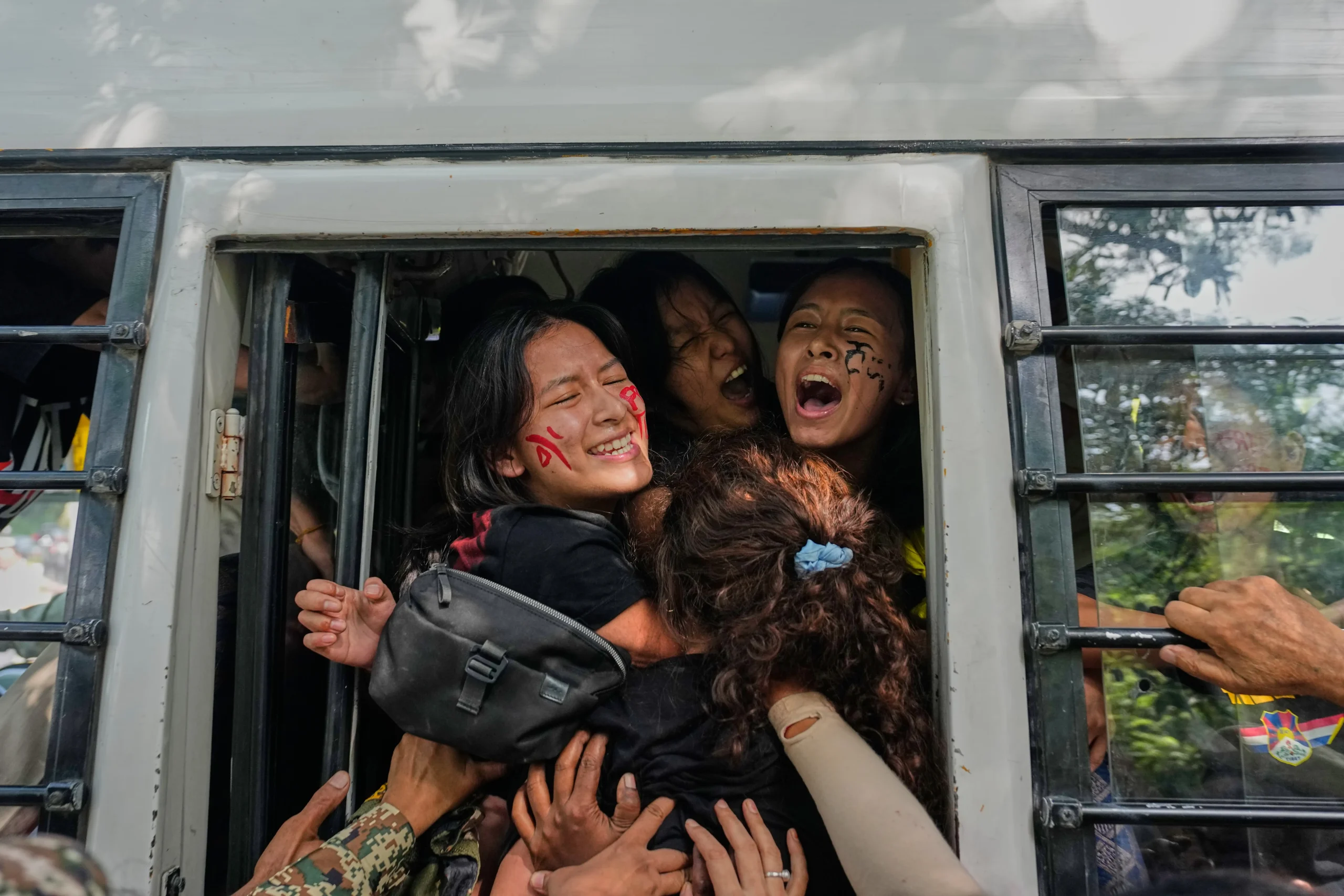 How Delhi women's protest slogans went from streets to social media — 'Ek kachori, do samosa'