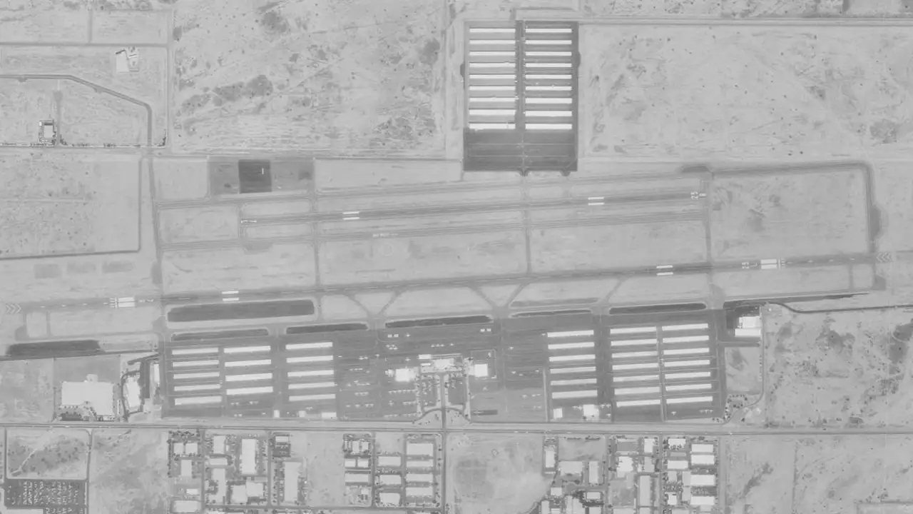 Deer Valley Airport, Phoenix | Wikimedia Commons: The wider industry impact