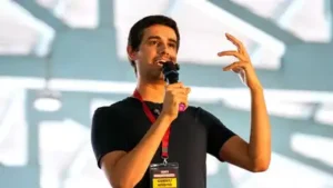 YouTuber Dhruv Rathee held his first press conference, criticizing Prime Minister Narendra