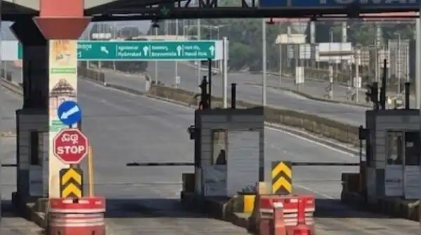NHAI has begun construction of an underpass at Sadahalli Junction on Ballari Road, connecting