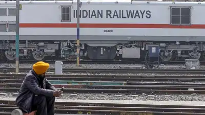 Mumbai Rajdhani, August Kranti delayed; 5 express trains cancelled — CJP's October 10 protest